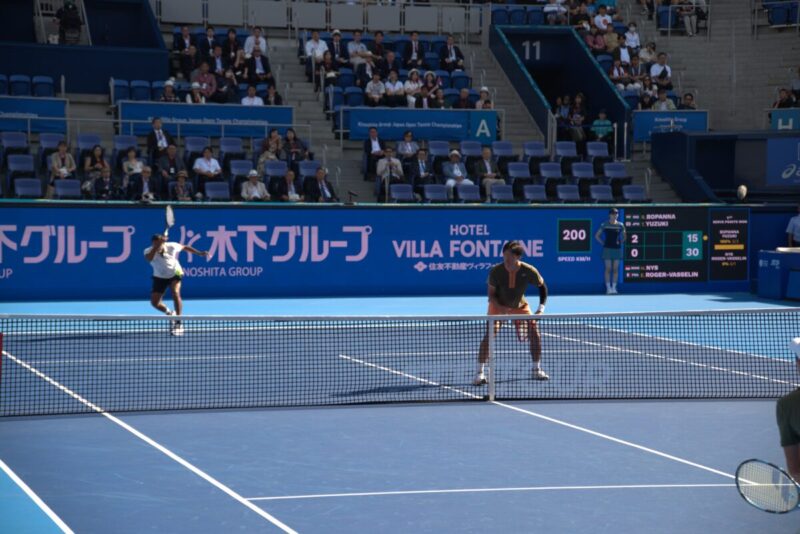 ジャパンオープン2025ダブルス決勝ボパンナ選手サーブ