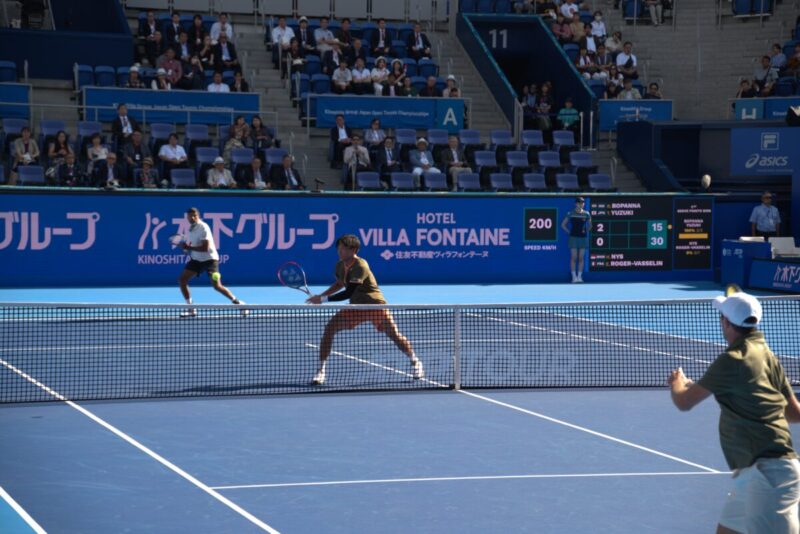 ジャパンオープン2025ダブルス決勝ボパンナ選手サーブ
