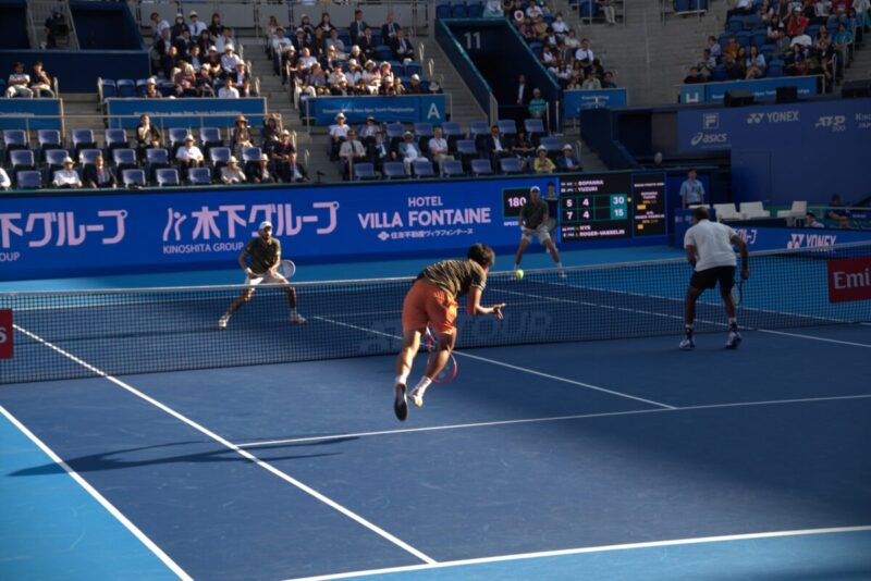ジャパンオープン2025ダブルス決勝柚木選手サーブ