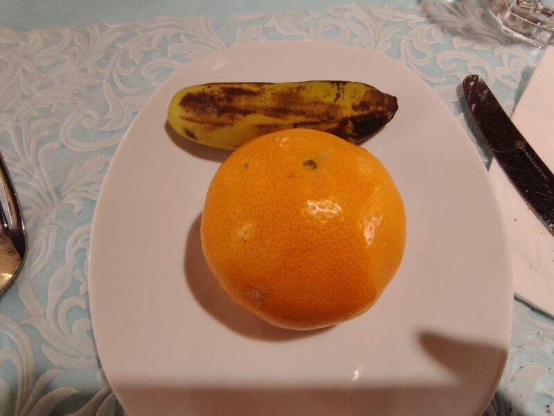 tuya Restauran